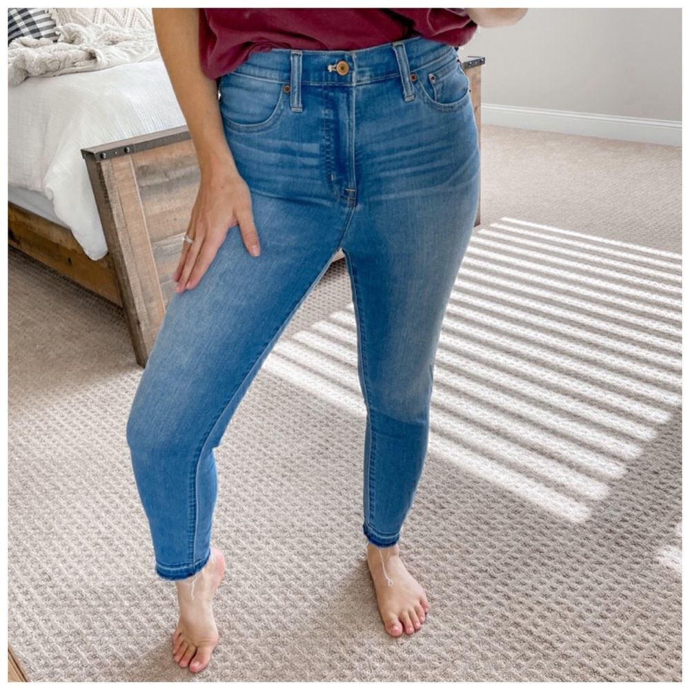 J. Crew Mercantile High Waisted Raw Hem Skinny Jeans Medium Wash Blue L1659